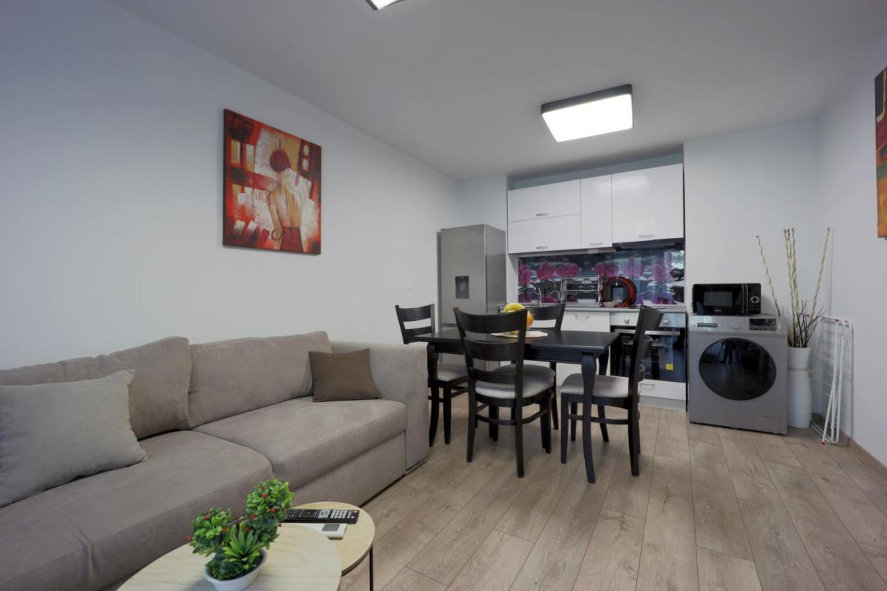 Apartments Relax 3&4 Warna Exterior foto